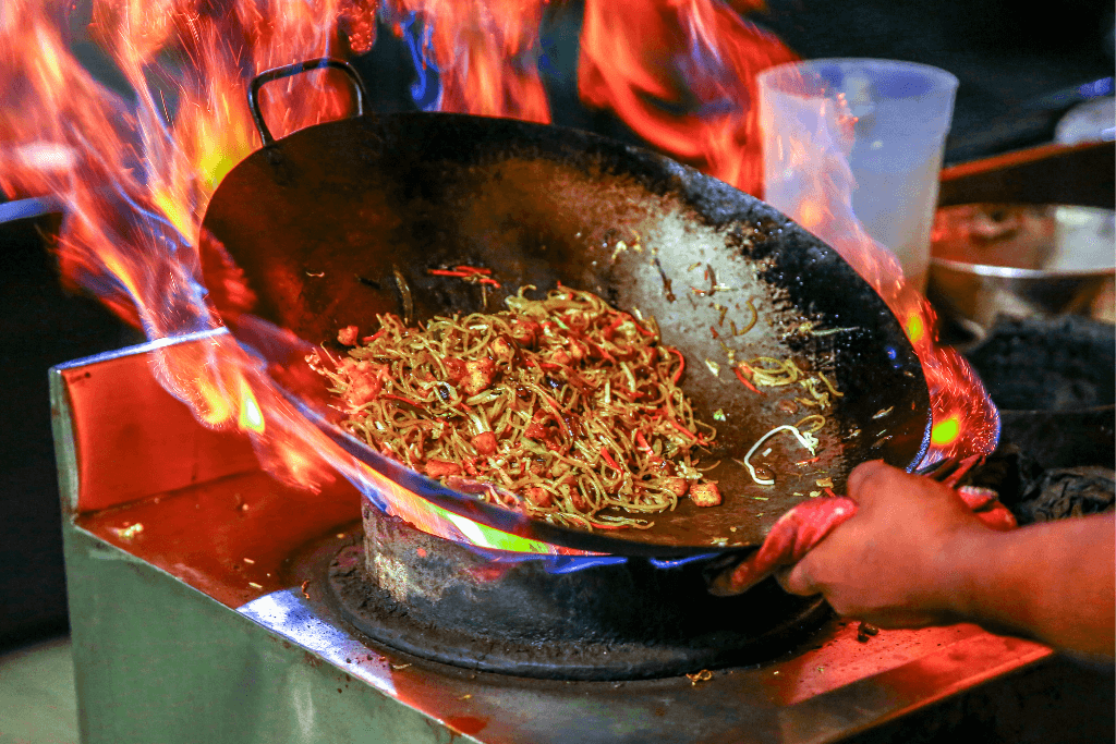 Hibachi Noodles - Stir-Fry Sensation on Your Plate​